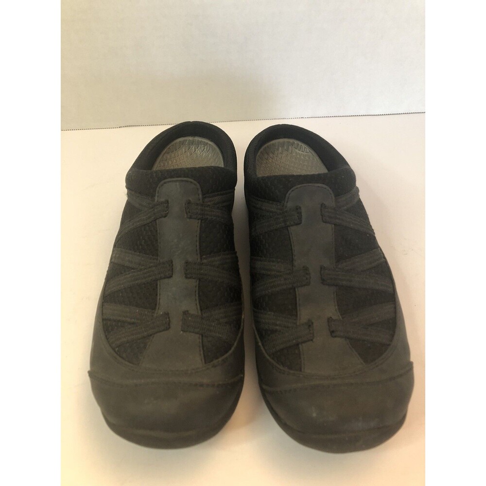 Bare Traps Woman’s Fabiana Size 7.5 M Black Slip On Close Toe Comfort